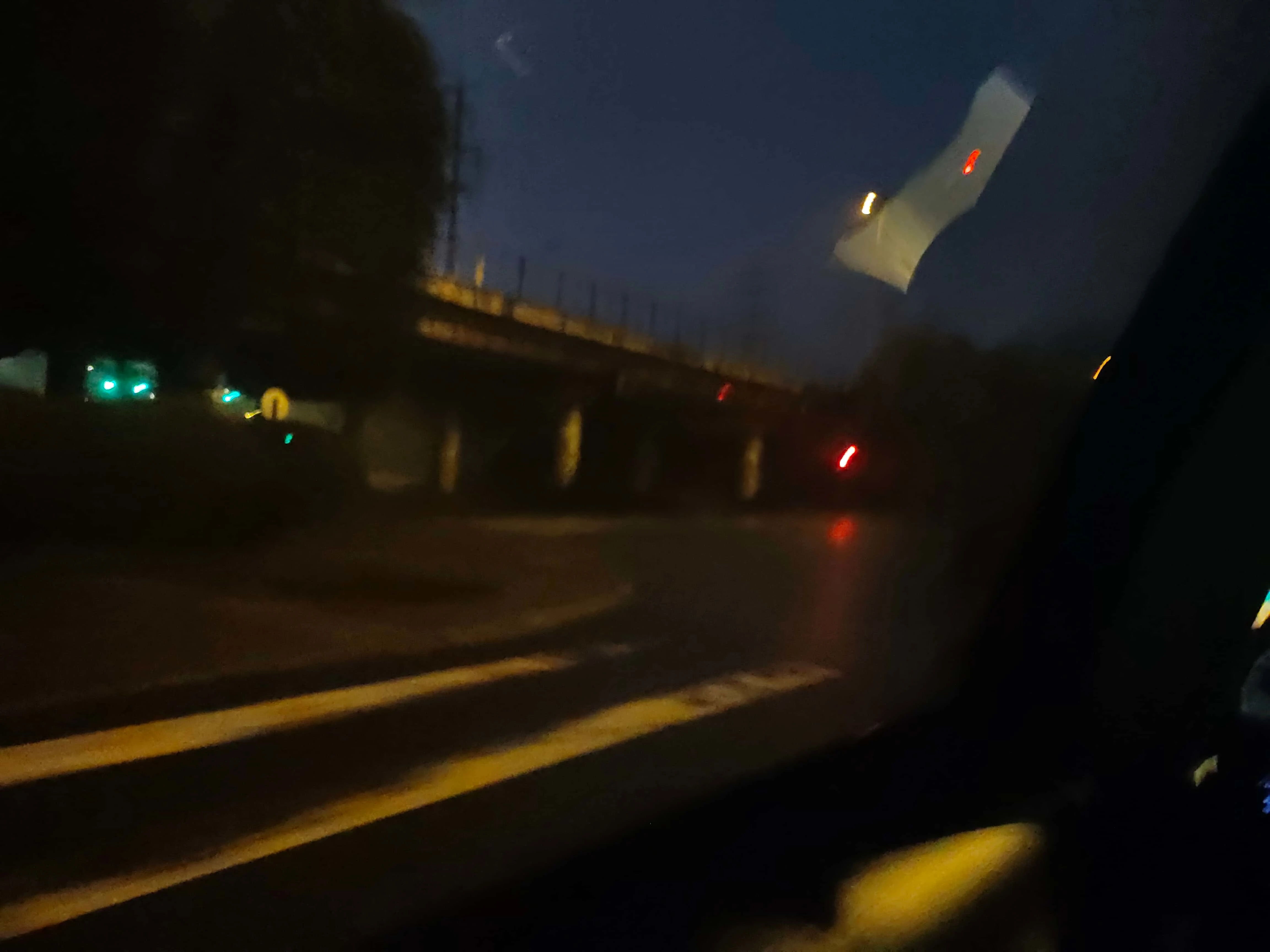 点击放大图片